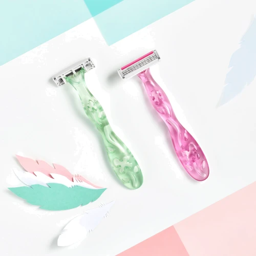 BIC Miss Soleil Sensitive Набор бритв без сменных картриджей 3+1 шт. фото 11