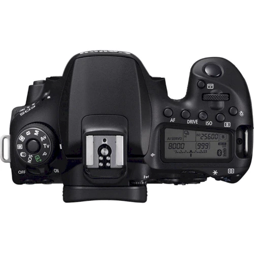 Canon EOS 90D kit (18-55mm) IS STM: Элемент питания Li-Ion аккумулятор