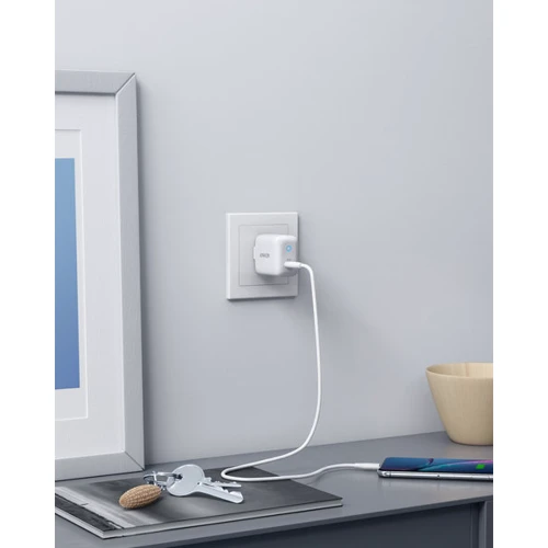 Зарядний пристрій ANKER USB-C Wall Charger PowerPort Compact PD 18W White (A2019KD1): Кількість USB-портів 1