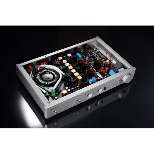 Questyle CMA800i: Выходы 6.3 мм