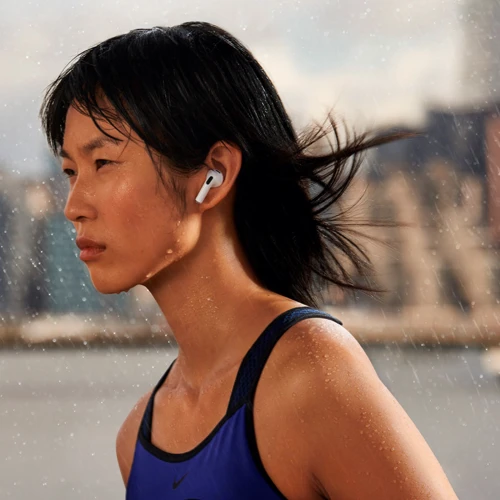 Apple AirPods 3 with Lightning Charging Case (MPNY3)
