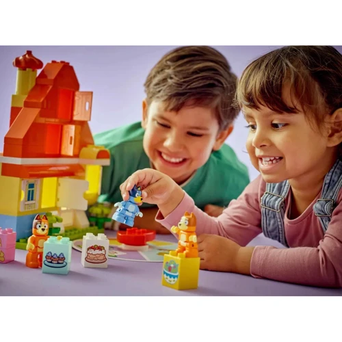 Конструктор LEGO DUPLO Bluey Семейный дом Блуи с игрой на запоминание (10459)