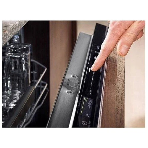 Вбудовувана посудомийна машина Electrolux EES47320L фото 6