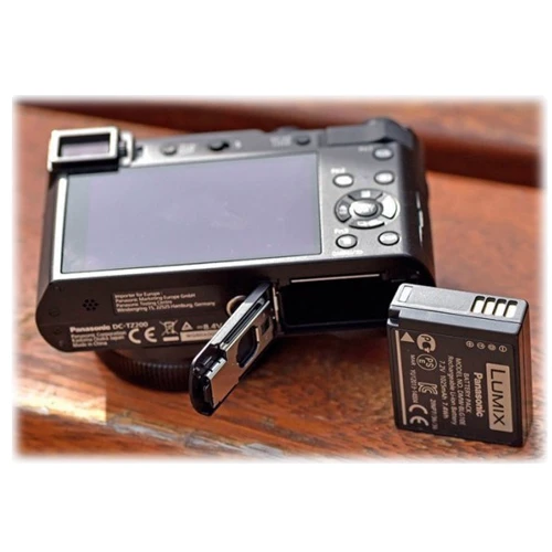 Panasonic Lumix DC-TZ200EE-K Black UA: Оптичний зум 15х