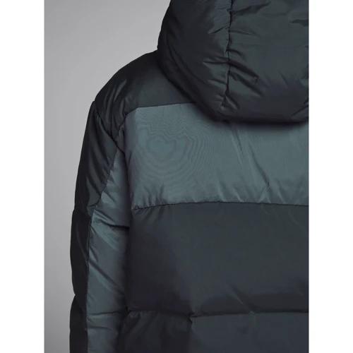 Пуховик Jack & Jones 35800911 48 черный зимний с капюшоном: Тип застежки На молнии