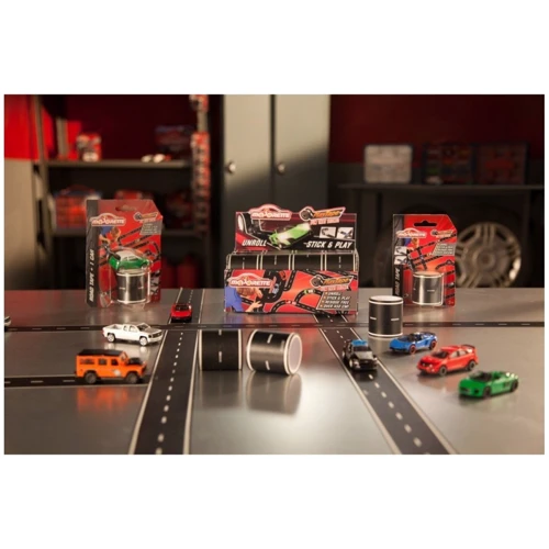 Игровой набор Majorette Дорожная лента-наклейка с 1 машинкой (2058197)