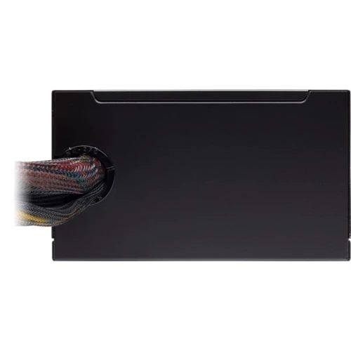 Блок питания Corsair 550W CV550 (CP-9020210-EU): Мощность, Ватт 550