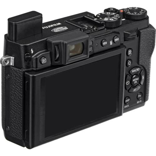 Fujifilm FinePix X30 Black Официальная гарантия: Размер дисплея 3", 920 тыс. пикселей