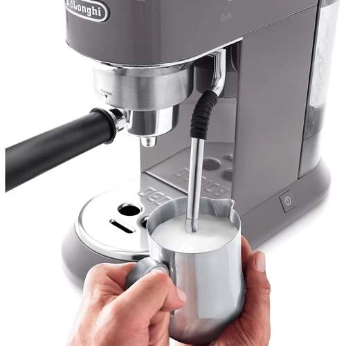 Кофеварка DeLonghi EC 885 GY: Мощность, Вт 1300