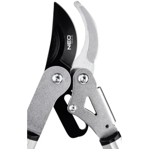 Сучкорез Neo Tools 15-250: Длина, см 71