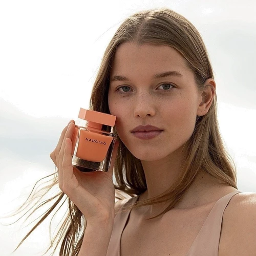 Парфумований набір Narciso Rodriguez Narciso Ambree парфумована вода 50 ml + гель для душу 50 ml + лосьйон для тіла 50 ml: Аромат Орієнтальний, деревне, Амбровий