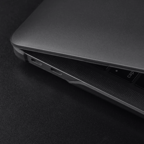 Moshi Ultra Slim Case iGlaze Stealth Black (99MO124002) for MacBook Pro 13" M1 / Pro 13" M2: Материал Поликарбонат