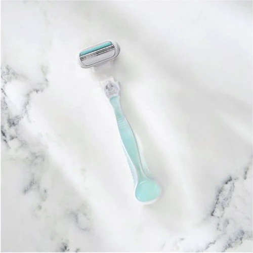 Gillette Venus Sensitive Верстат для гоління з 2 змінними касетами: Тип станка Со сменными кассетами