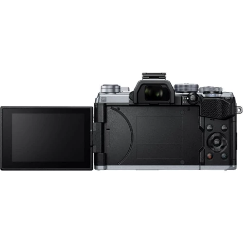 Olympus OM-D E-M5 Mark III body silver (V207090SE000): Максимальный размер кадра 5184x3888