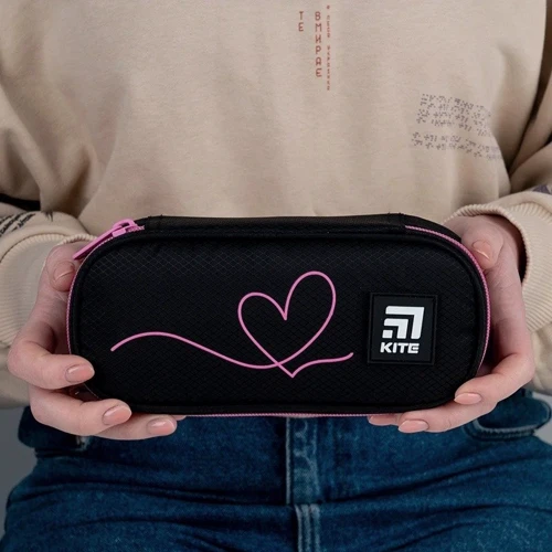 Пенал Kite 662 Heart (K24-662-9): Год выпуска коллекции 2024