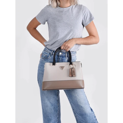 Женская сумка тоут Guess Cordelia Luxury Satchel бежевая (HWVG8130060-CML): Фактура Сафьяно, Матовая