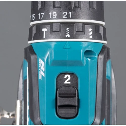 Шуруповерт Makita DHP485RFJ: Тип патрона быстрозажимной