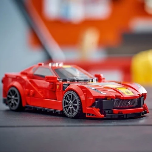 Конструктор LEGO Speed Champions Ferrari 812 Competizione 261 деталь (76914) фото 7
