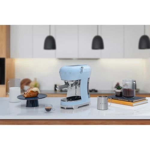 Кофеварка SMEG ECF02PBEU: Функции Подача горячей воды, Одновременное приготовление двух чашек кофе