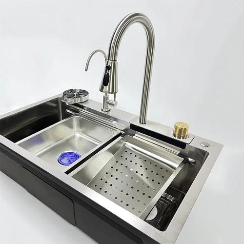 Кухонная мойка Lefton WaterFall C2 с аксессуарами серебристый: Тип монтажа Врезная