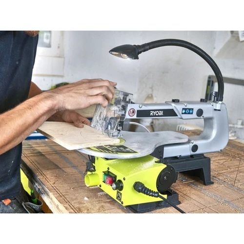 Лобзиковий верстат Ryobi RSW-1240G: Тип живлення мережа
