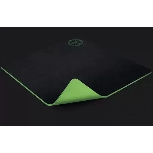 Ігрова поверхня RAZER Gigantus Team RAZER (RZ02-01830300-R3M1): Матеріал Гума, тканину