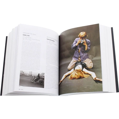 Paul Lowe: 1001, Photographs. You Must See Before You Die: ISBN 978-1-78840-094-7