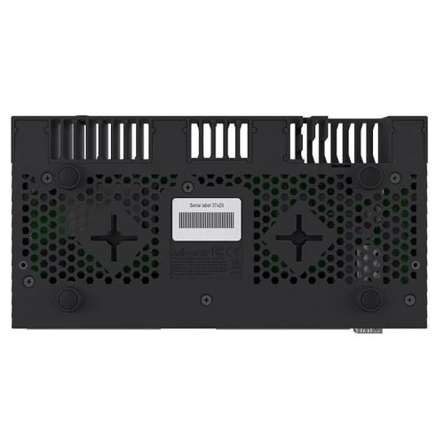 Маршрутизатор Wi-Fi Mikrotik RB4011iGS+RM фото 5