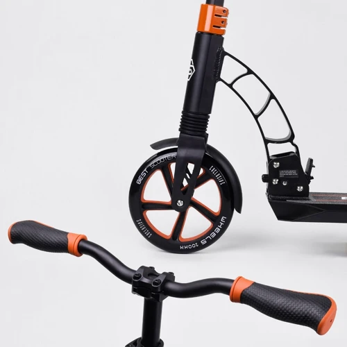 Самокат двоколісний Best Scooter з PU колесами і 2 амортизаторами Black / Orange (100075): Тип гальма ножний