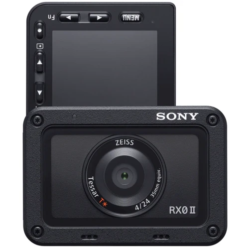 Экшн камера Sony Cyber-shot DSC-RX0 II: Микрофон есть