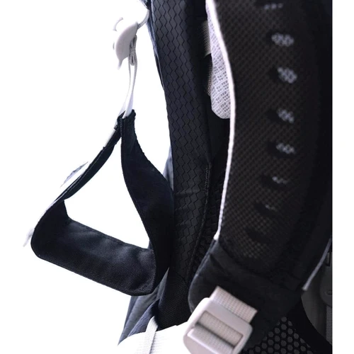 Рюкзак Рюкзак Osprey Poco Plus starry black черный (009.2126): Дополнительно сверху расположена ручка, за которую удобно переносить рюкзак, встроенный козырек, который защищает