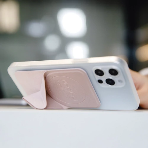 Аксессуар для iPhone Switcheasy MagStand Leather Stand Pink Sand (GS-103-158-221-140) for iPhone 12/13 Series фото 12