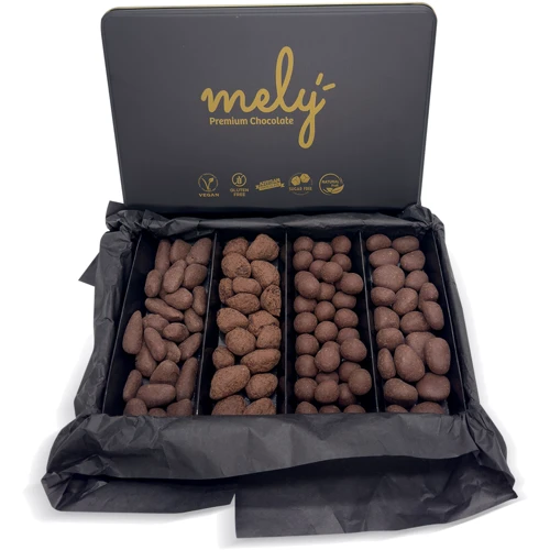 Конфеты MELY Sugar Free Chocolate Covered Mixed Fruit (date, apricot, walnut, fig) Metal Box 400 g (8682759691689)