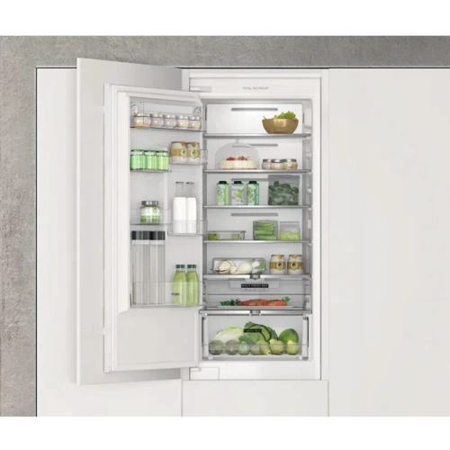 Встраиваемый холодильник WHIRLPOOL WHC 20T121: Объем холодильной камеры, л 212