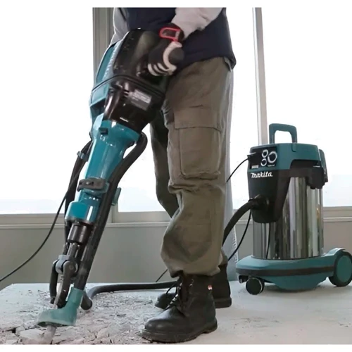 Отбойный молоток Makita HM1802