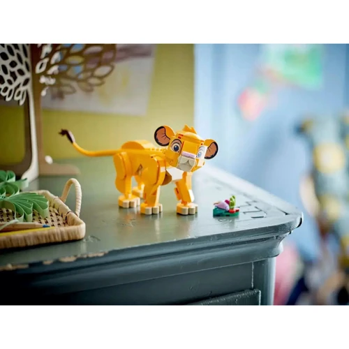 Конструктор LEGO Disney Classic Simba, Lion Boy of the King Левеня Симба (43243) фото 9