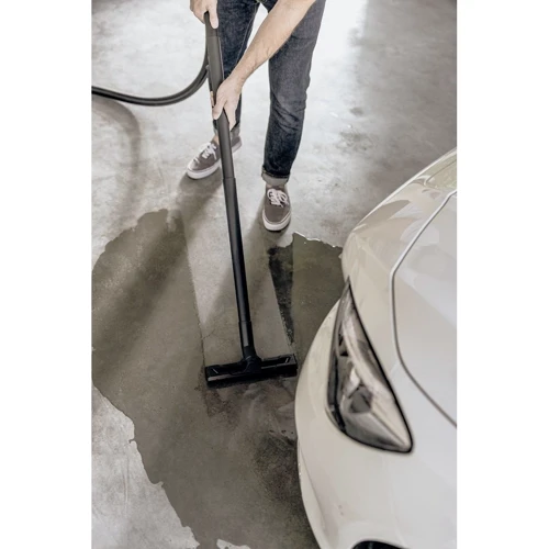 Пылесос Karcher KWD 3 V-17/4/20/F (1.628-442.0): Максимальная мощность 1000 Вт