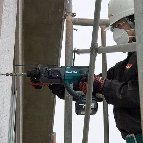 Перфоратор Makita DHR241RFJ: Тип крепления бура SDS-Plus