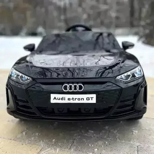 Дитячий електромобіль Bambi Racer Audi Audi e-tron GT чорний (M 4938EBLR-2) фото 9