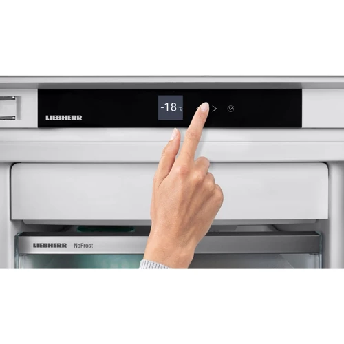 Холодильник Liebherr CBNc 5723 Plus: Дополнительные возможности Зона свежести, дисплей, Быстрое охлаждение