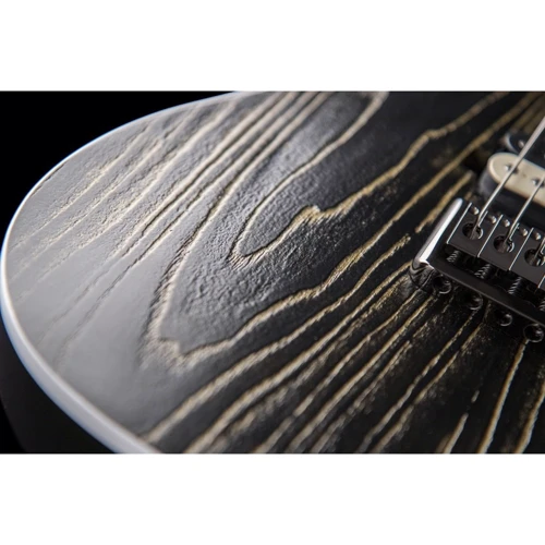 Электрогитара CORT KX300 Etched (Black Gold): Форма корпуса Superstrat