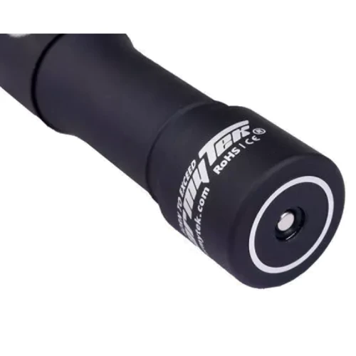 Фонарь туристический Armytek Wizard C2 Pro Max Marnet USB Warm (F06701W): Светодиоды Cree XHP70.2