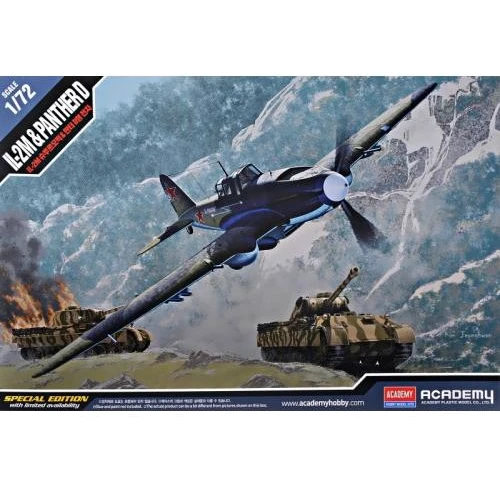 Штурмовик ACADEMY Ил-2М и танк "Panther D"