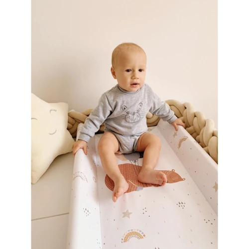 Пеленальний матрац Cebababy Retro Autumn Big Bear 75x72 см білий (W-144-000-638)