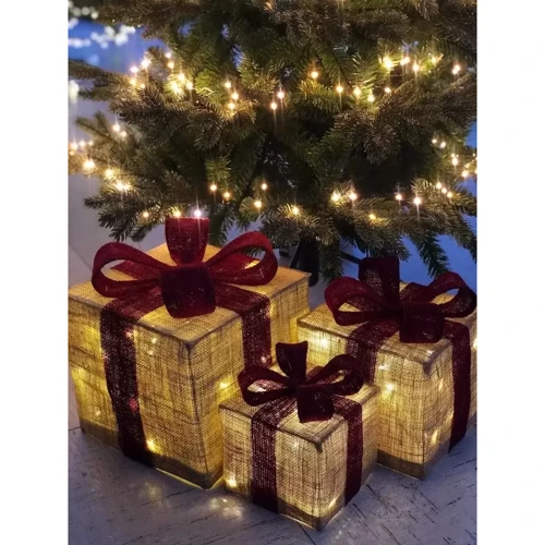 Комплект из 3-х декоративных фигурок Три подарка, 25x25x28 см, Luca Lighting: Производитель Luca Lighting