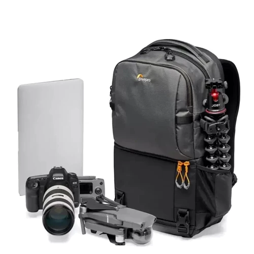 Lowepro Fastpack BP 250 AW III Black (LP37333-PWW): Габариты 31.5 х 20 х 54 см