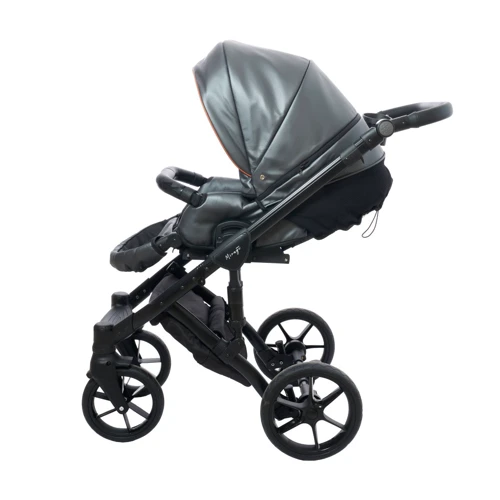 Универсальная коляска 3 в 1 Verdi Mirage NEW 9023-VMN-01, black, черный: Материал колес полиуретан