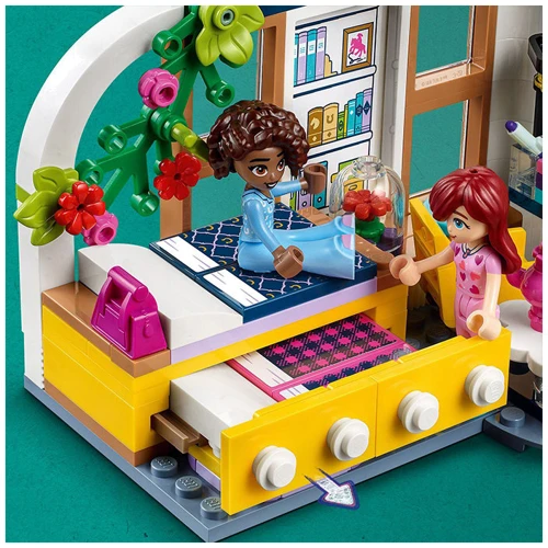 LEGO Friends Комната Алии (41740): Количество деталей, шт. 209