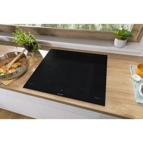 Варочная поверхность Gorenje GI6401BC: Тип нагревательного элемента электрической поверхности Индукционный