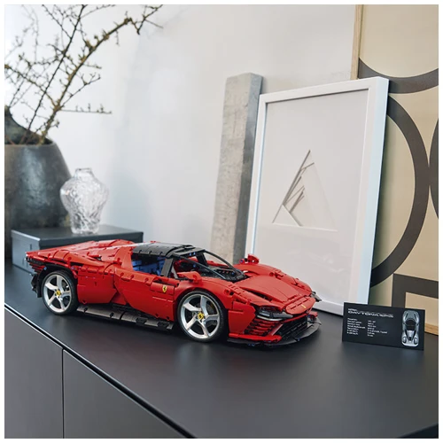 Конструктор LEGO Technic Ferrari Daytona SP3 (42143) фото 6
